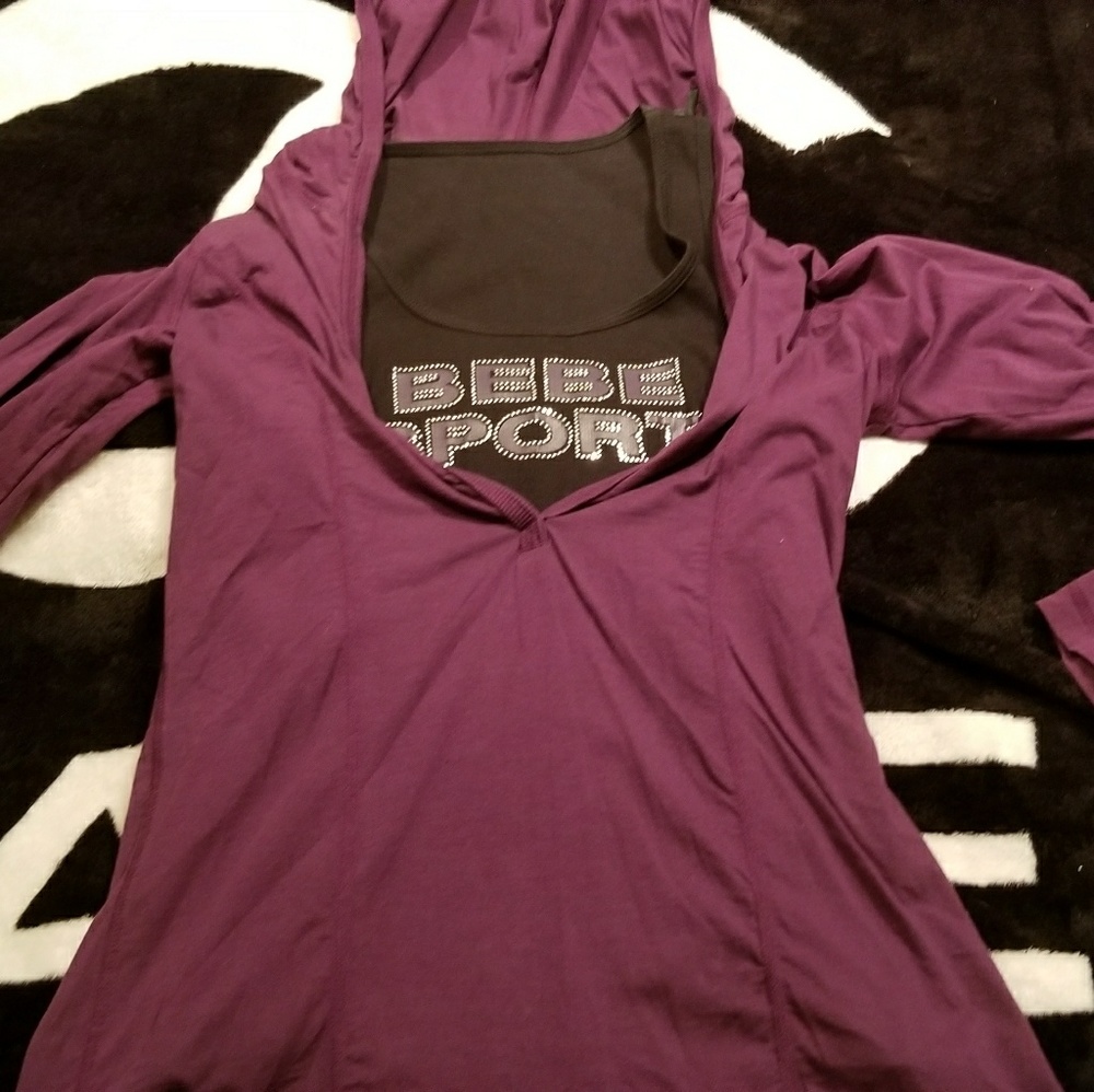 Tank with long sleeve hoodie atrached